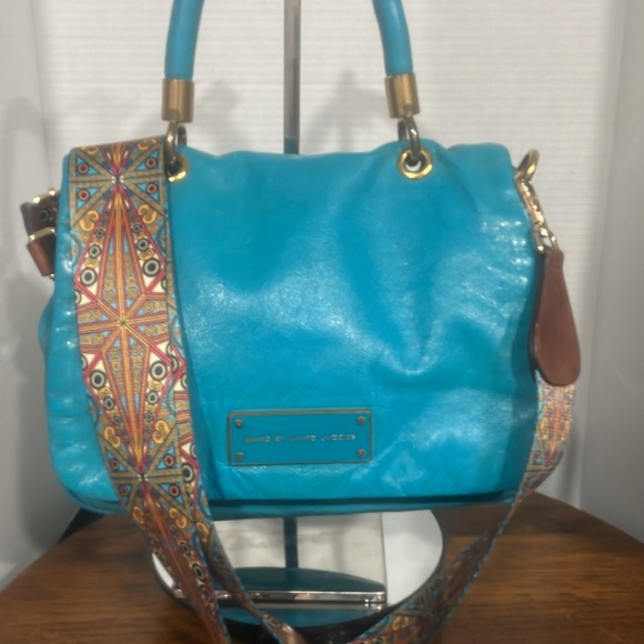 Marc By Marc Jacobs Handbags - Marc by Marc Jacobs Blue Leather Too Hot To Handle Top Handle Bag w/ Crossbody